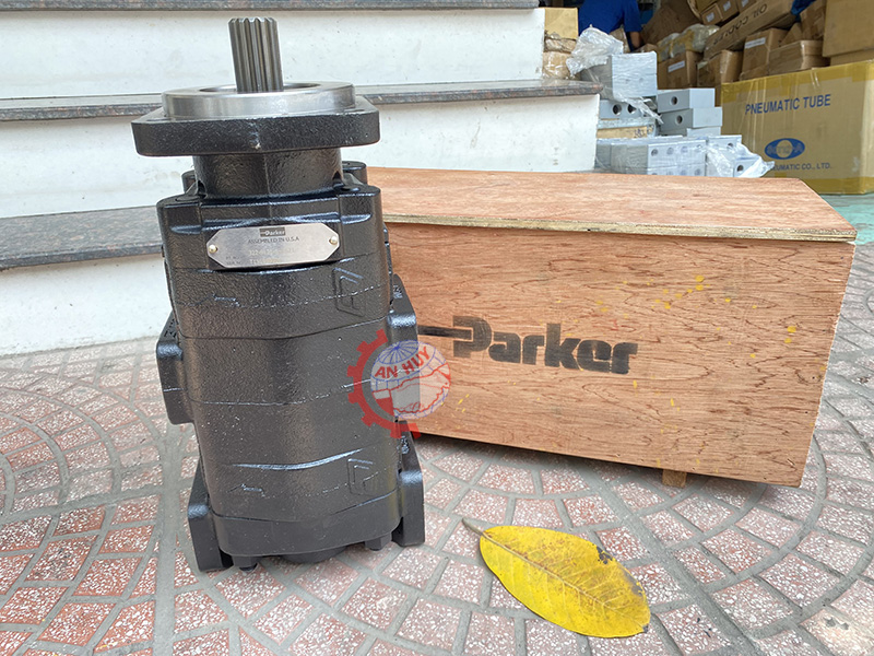 Parker pump PGP350/PGP365 2-stage with 118cc flow