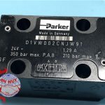 van-Parker-D1VW002CNJW91