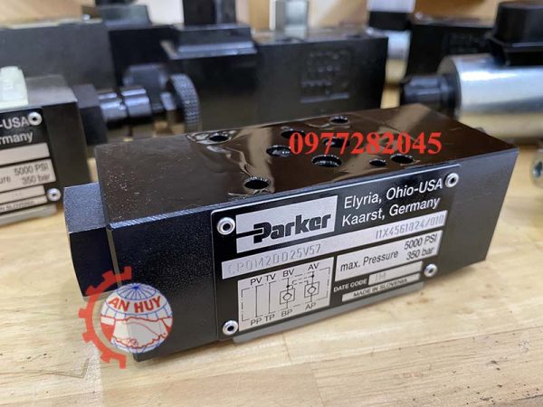Van-Parker-CPOM2DD25V57