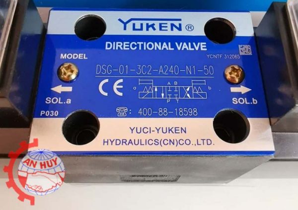 Van DSG-01-3C2-A240-N1-50