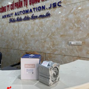 Xy Lanh Airtac ACQ50x20