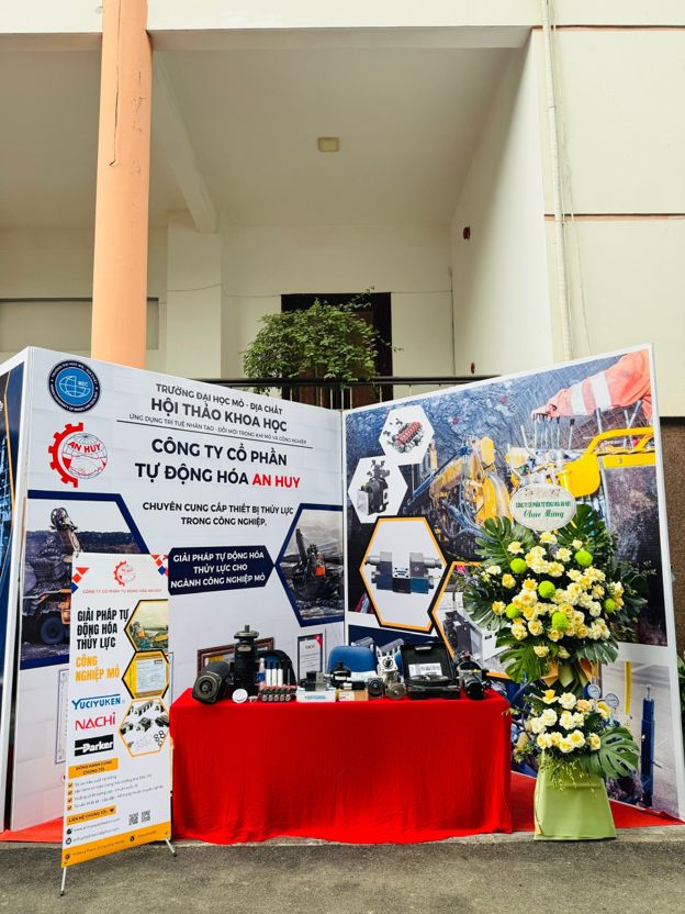 AN HUY THAM GIA TRIỂN LÃM TẠI HỘI THẢO KHOA HỌC VỀ THIẾT BỊ THỦY LỰC TRONG KHAI THÁC MỎ NHÂN KỈ NIỆM 60 NĂM THÀNH LẬP BỘ MÔN MÁY VÀ THIẾT BỊ CÔNG NGHIỆP, TRƯỜNG ĐH MỎ – ĐỊA CHẤT